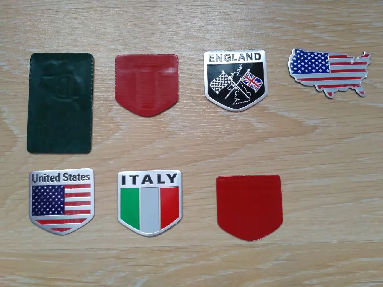 Наклейки на авто Флаг Стран алюминиевые на авто - мото 7