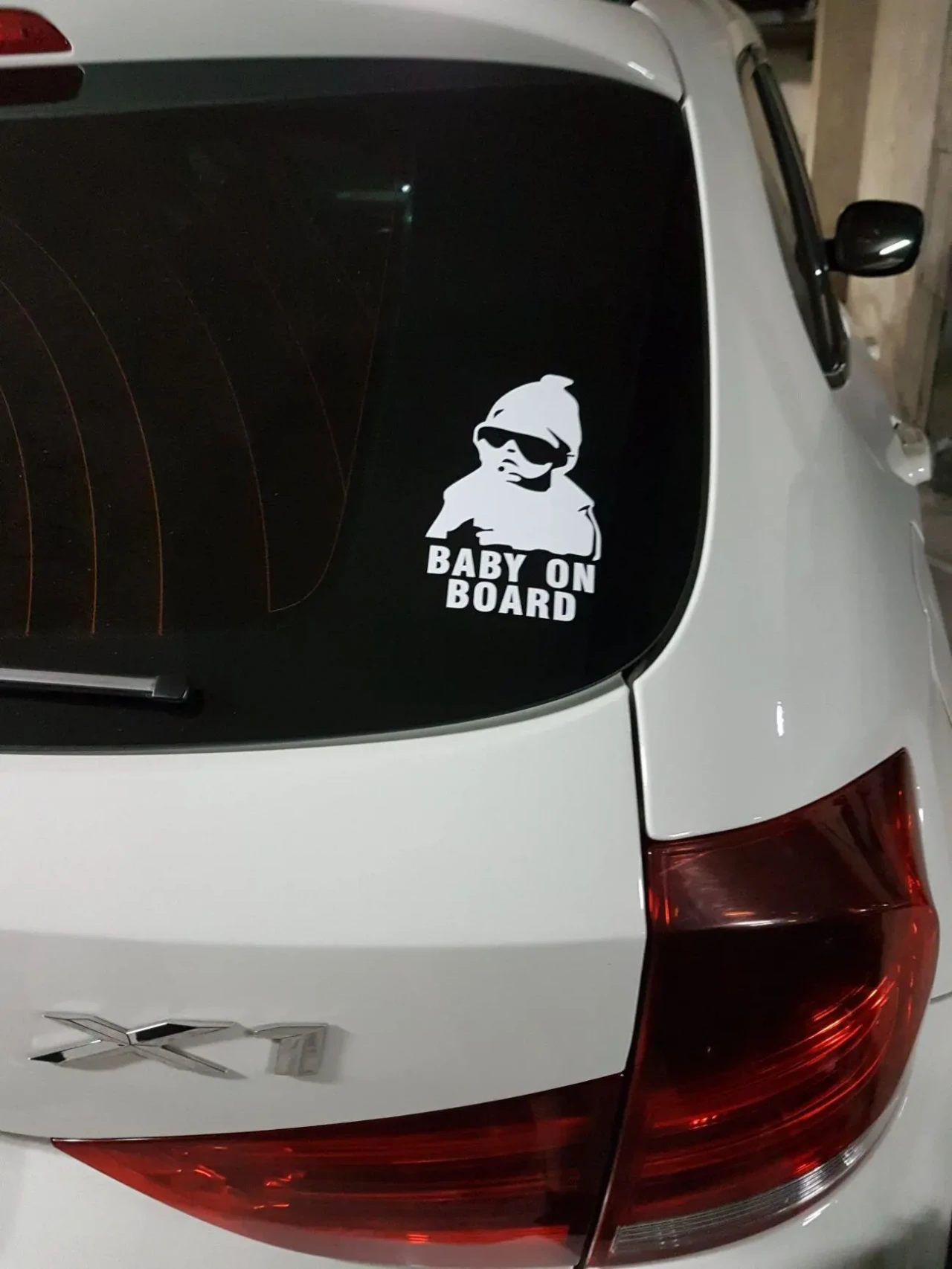 Наклейка на авто Ребёнок в машине на Борту 7