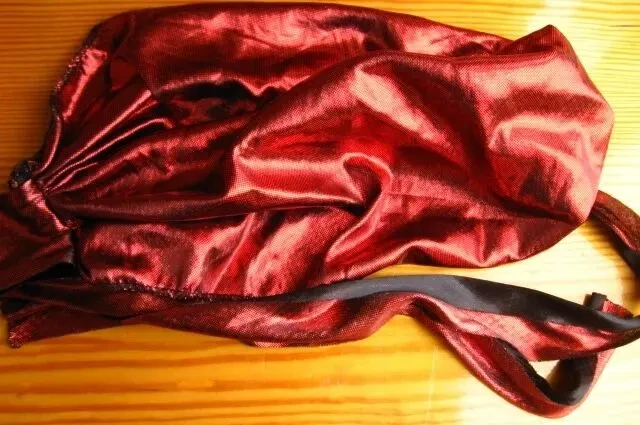Набор девочке подростку: беруши, повязка, маска для сна черные 7