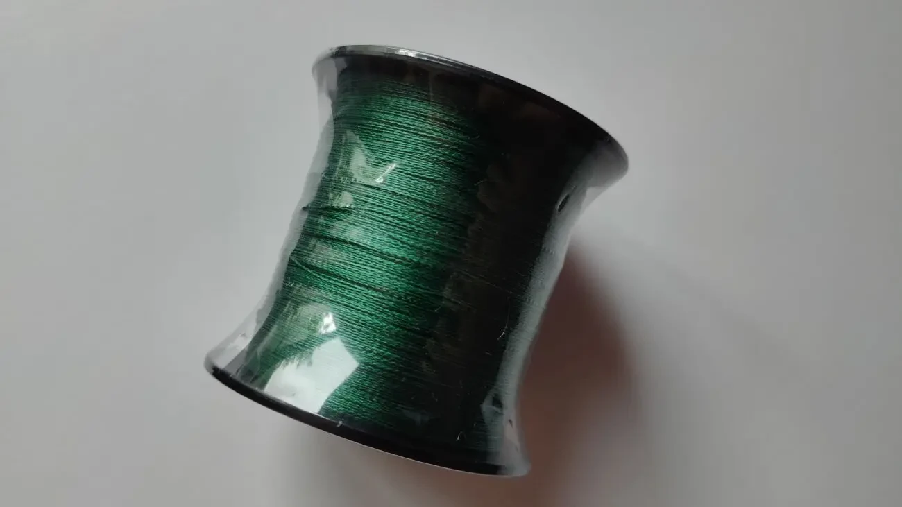 Шнур рыболовный плетенный на 12.7 кг 300 метров 6