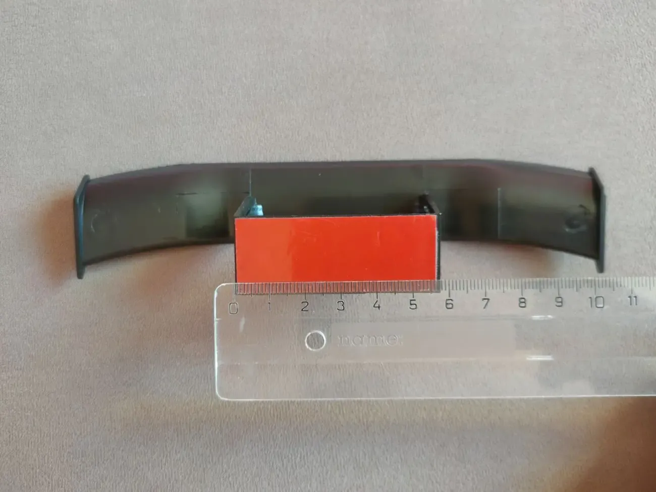 Мини Спойлер на авто Чёрный под карбон усиленный скотч 3