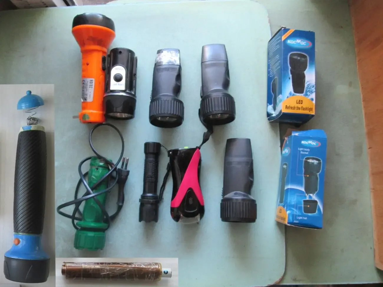 Ручний ліхтар світильник LED акумуляторний (зарядка 220В) під ремонт 2