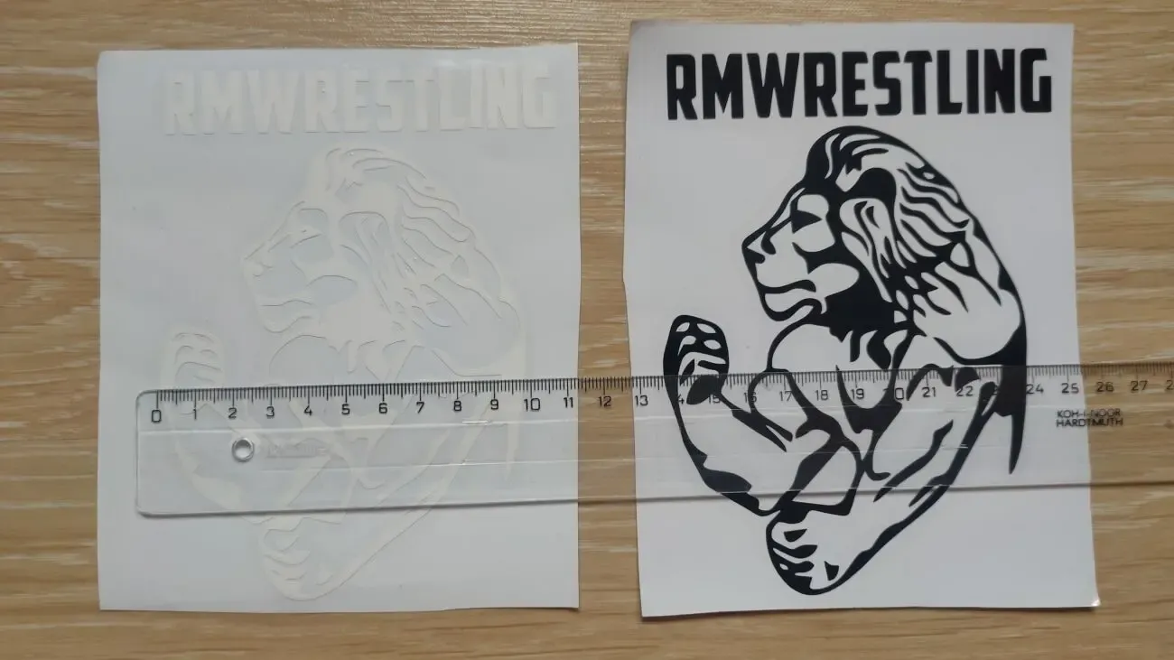 Наклейка на авто Лев Rmwrestling Чёрная, Белая 2