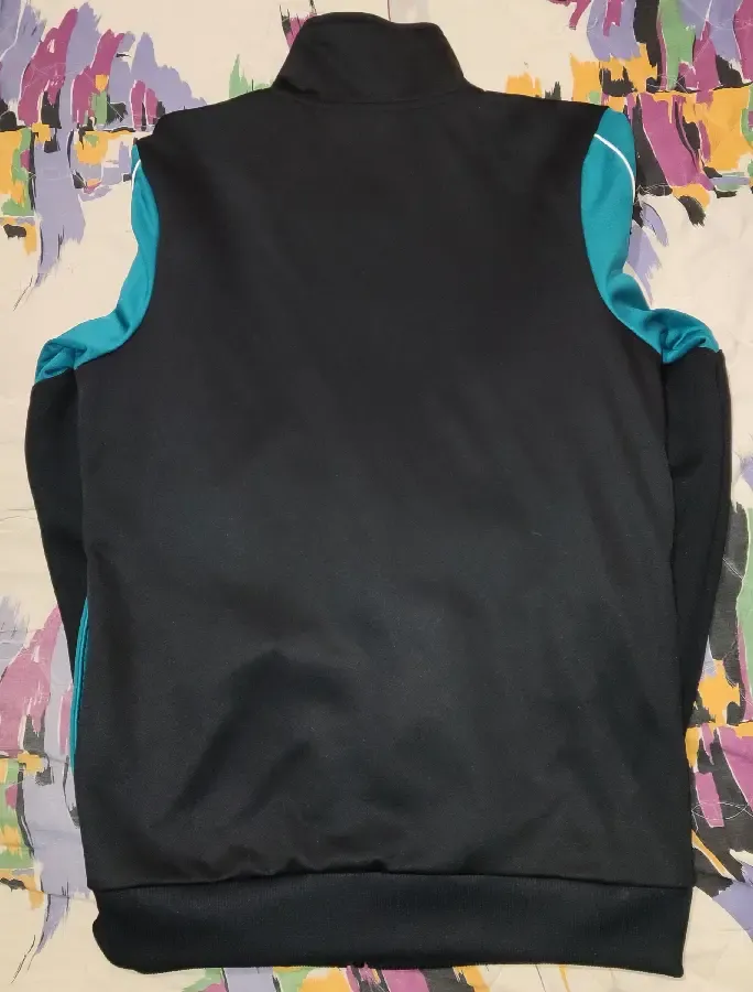 Футбольная кофта Fc Liverpool 4