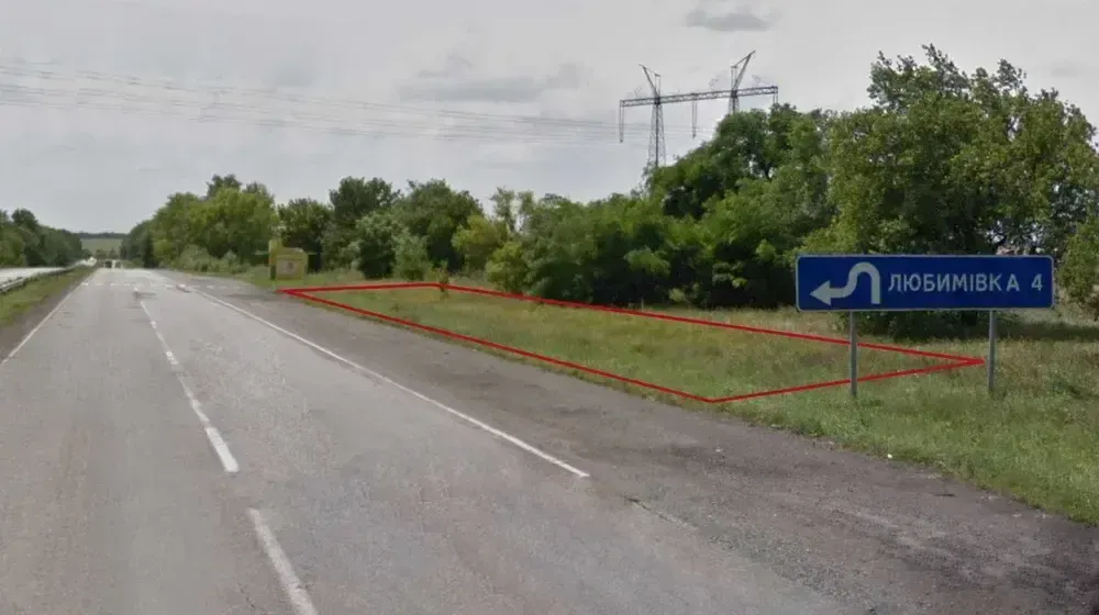 Участок 7 соток под коммерцию. Запорожское шоссе.