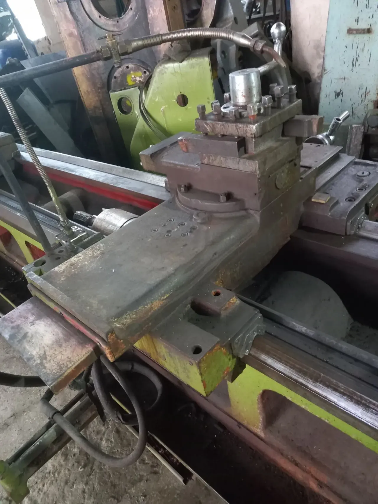 Токарний верстат 1м63  Діп300 рмц 2,8 метра 9