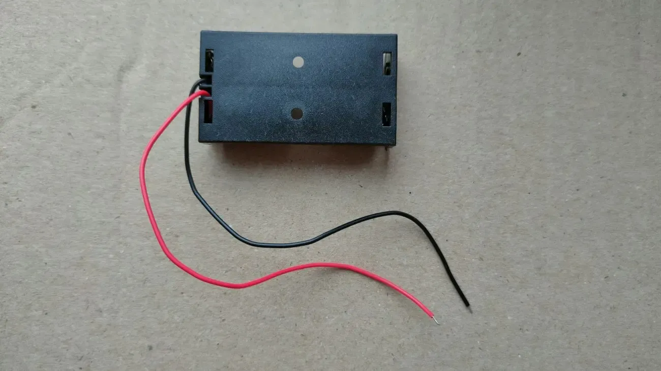 Держатель для батареек 2 аа ,Коробка для батареек 7