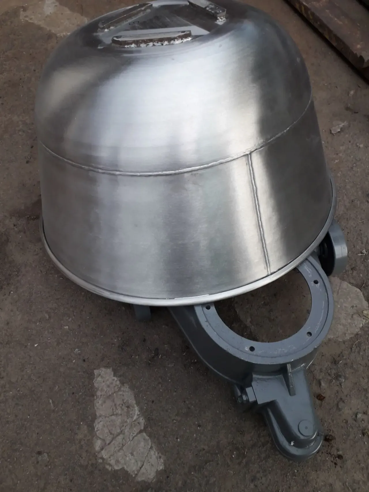 Запчастини для тiстомісильних машин, мiксерів, дiжеперекедачів, діж 3