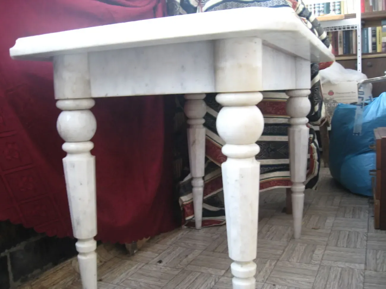 Мармуровий стіл 5