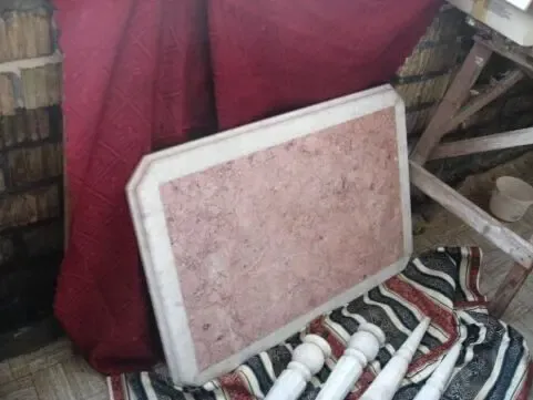 Мармуровий стіл 2