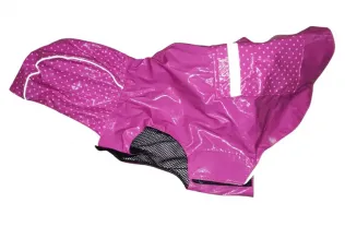 Дождевик с капюшоном на среднюю собаку