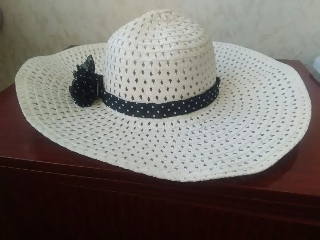 Женская летняя шляпа - 2 DVD диска в подарок. 2