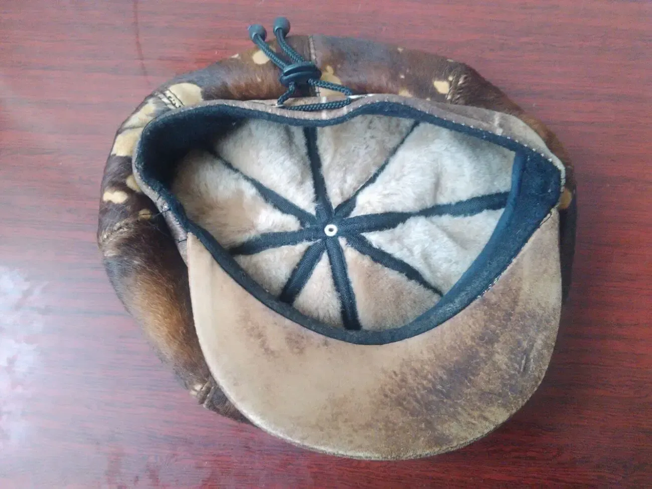 Женская дубленно - меховая кепка - 3 DVD диска в подарок. 2