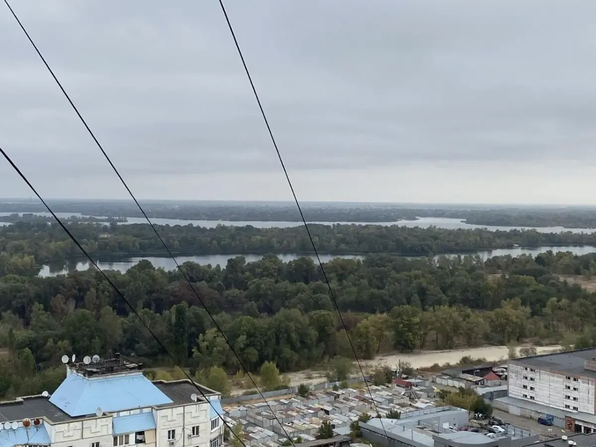 1-ком.кв. видовая по проспекту Оболонський,54 метро 3хв. 10