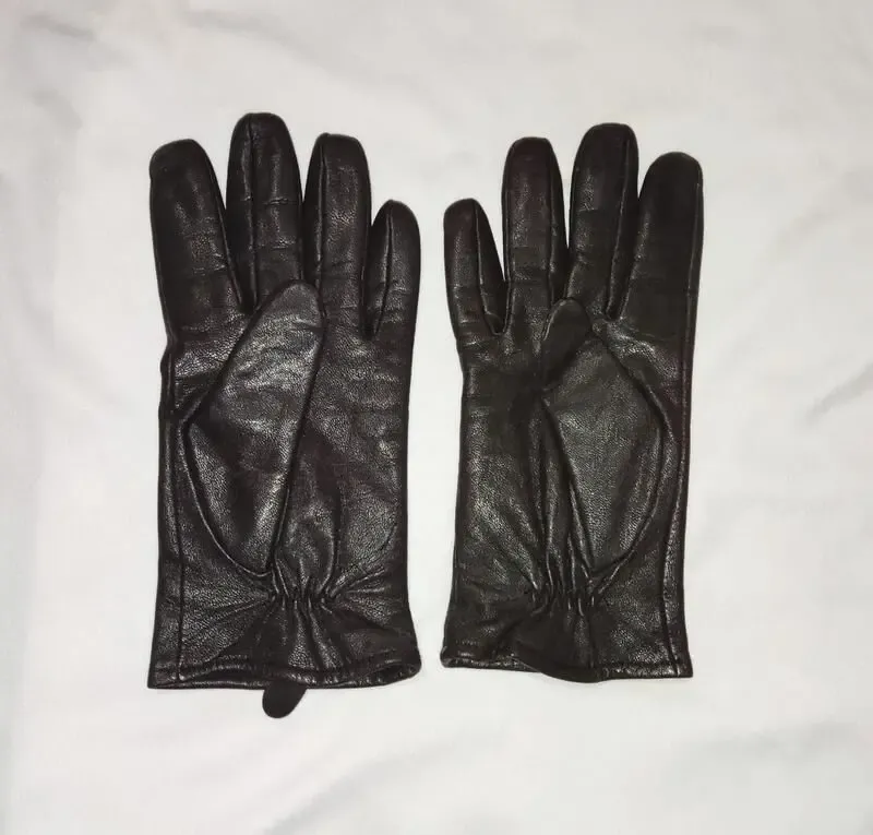 Кожаные перчатки Isotoner 4