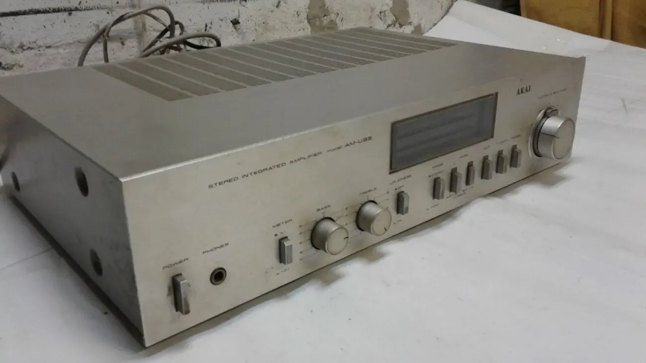 Усилитель Akai am-u33 Gold Star GSF-3040 2