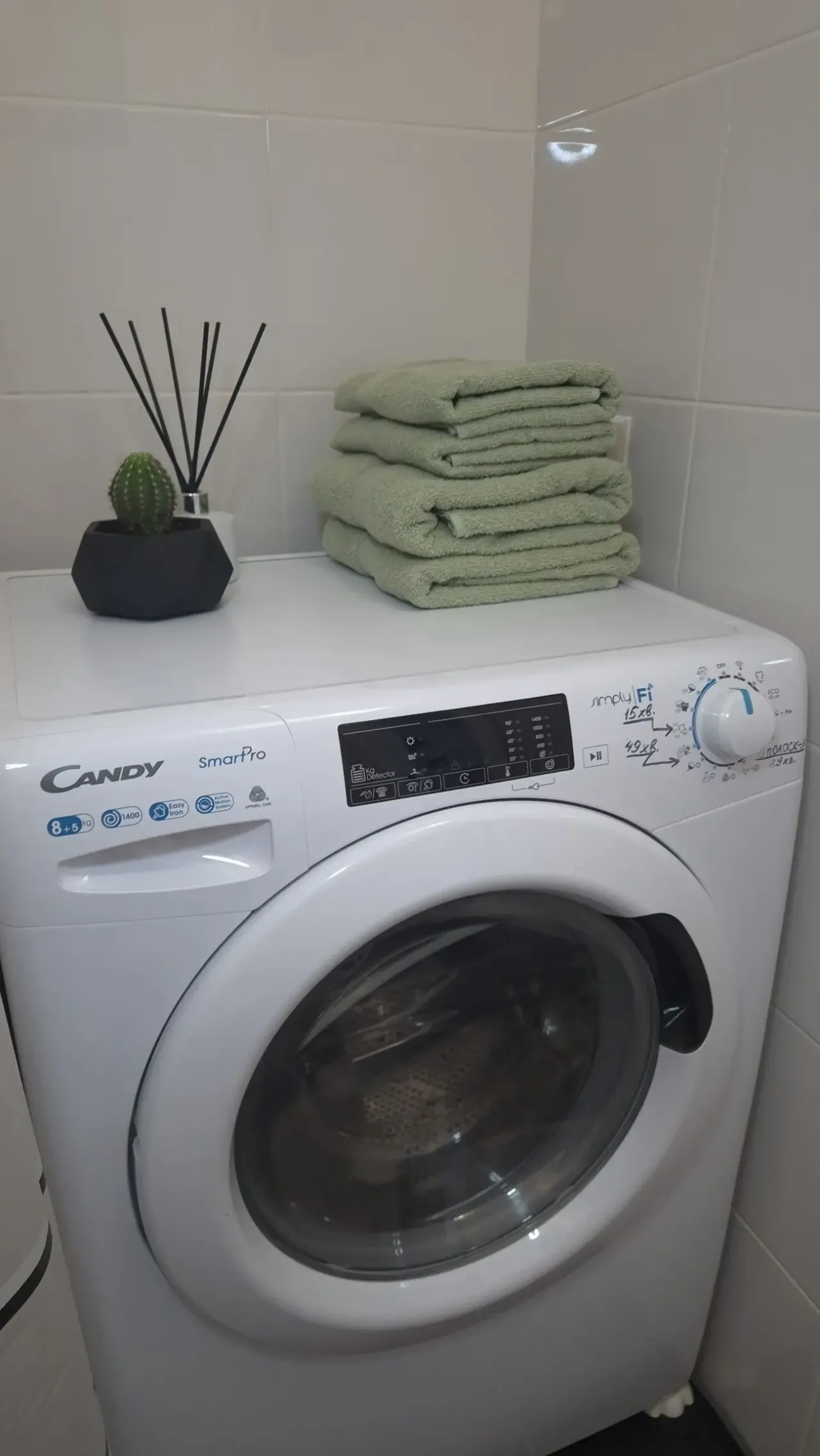 Стильна 1к на березі Дніпра 9