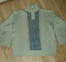 Тёплый мужской свитер