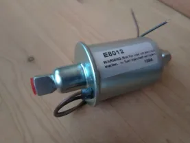 Топливный насос низкого давления E8012 12В (для карбюраторов)