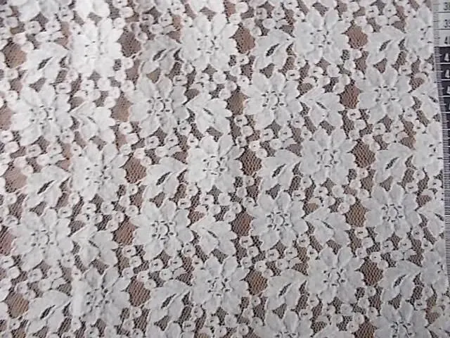 Ткань Кружевной гипюр светло кремово белый старина 5 кусков