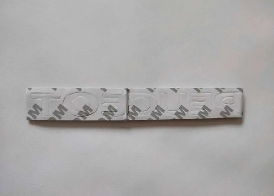 Peugeot емблема написи літери багажник пежо 4