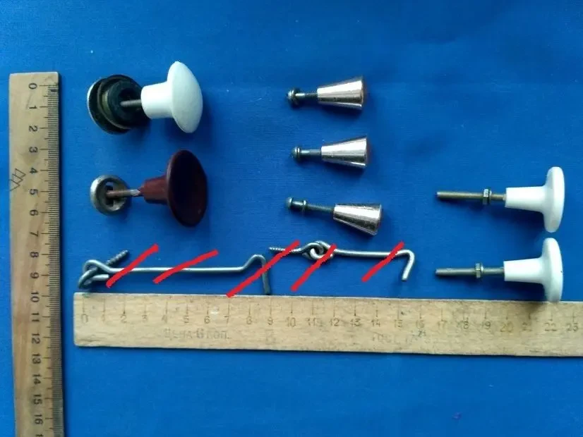 Инструмент новые ручки  крючки для мебели дома  дачи разныее, рариь 3