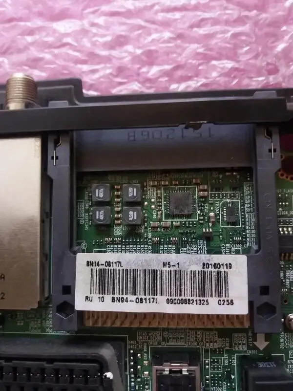 Материнська плата bn41-02098b, bn94-08117l від тв samsung ue40j5100 2