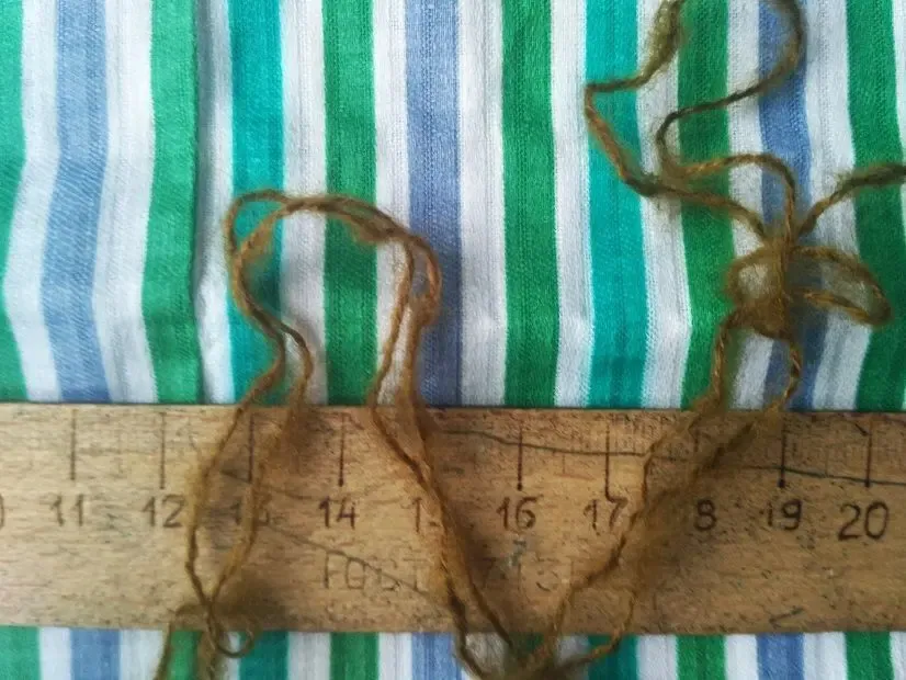 Пряжа нитки горчичного цвета пушистые мягкие 113 грамм 5