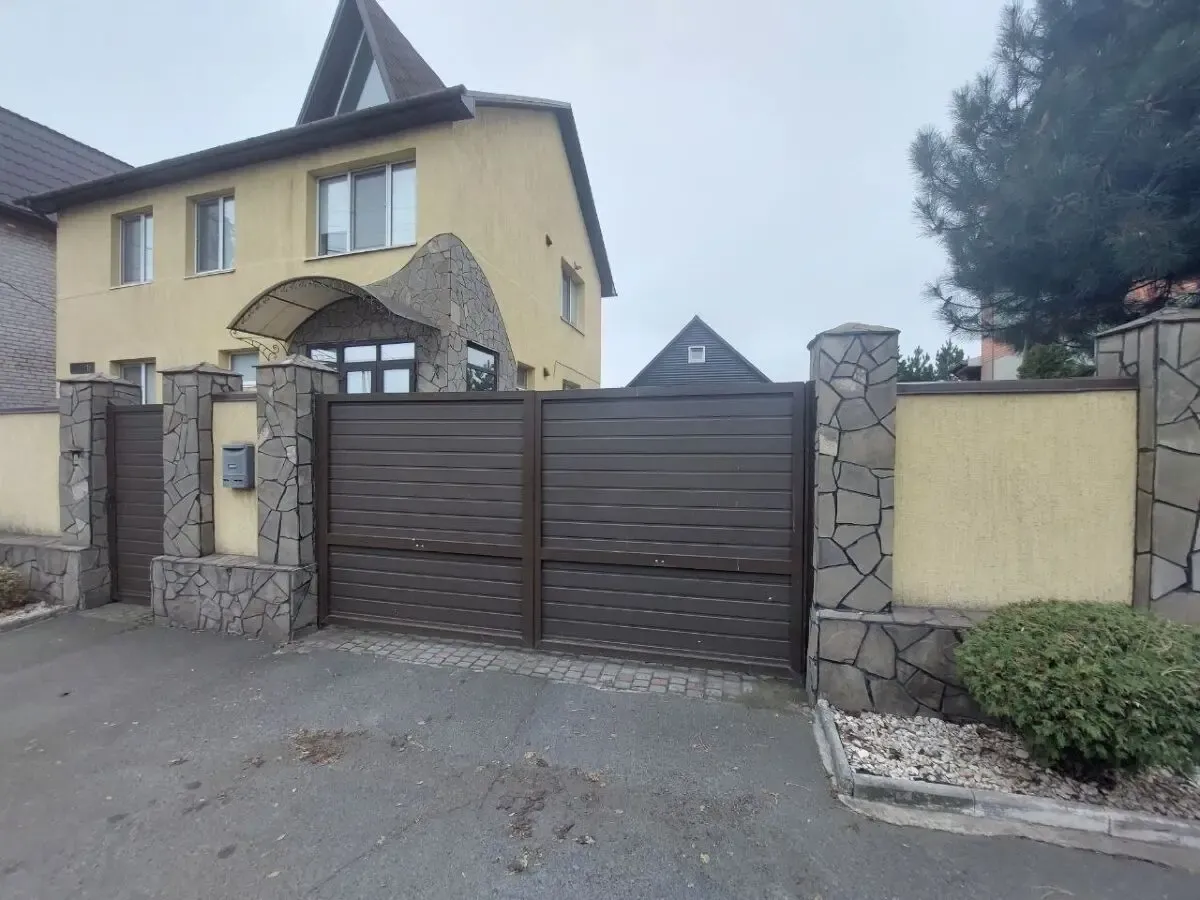 Продаж гарного затишного будинку у ЦМ р-ні на Гданцівці