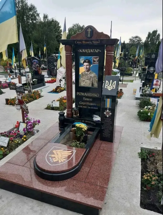 Пам'ятники з граніту 3