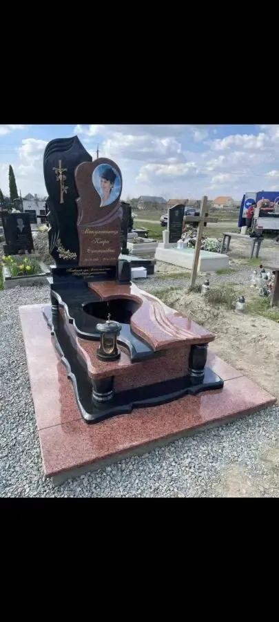 Пам'ятники з граніту 10