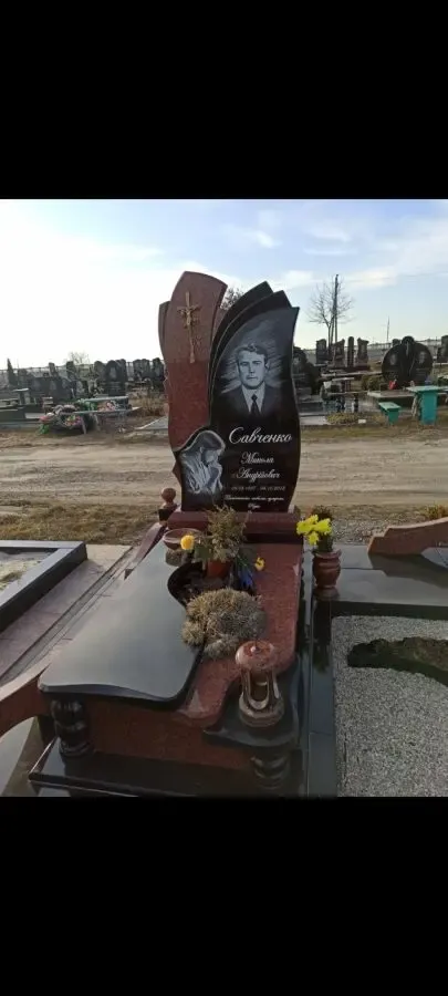 Пам'ятники з граніту 6