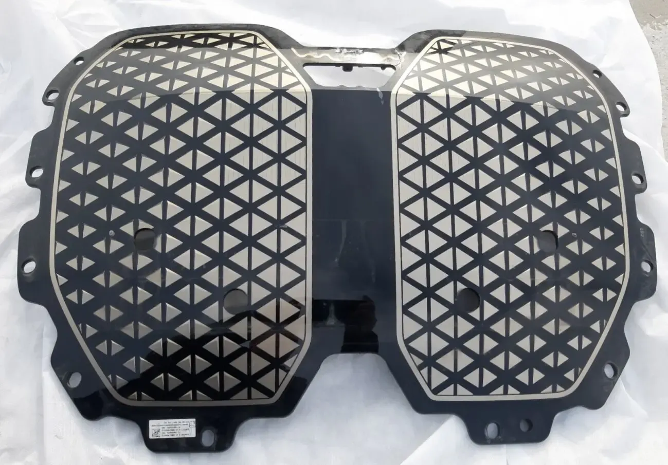 BMW iX I20 решітка радіатора 51115A32787 2