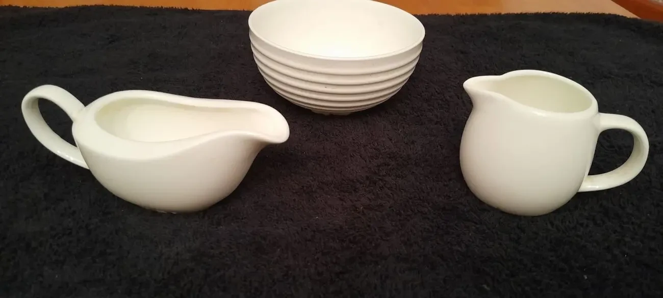 Изящная белая рифлённая пиала. Англия 6