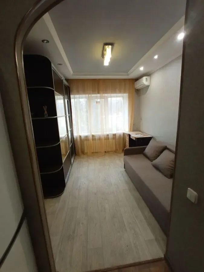 Продам гостинку повний фарш Салтовка вулиця Владислава Зубенко. 6