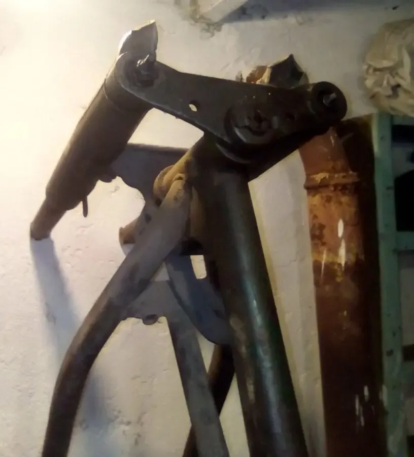 Мотоцикл М-72 (на запчастини) 6