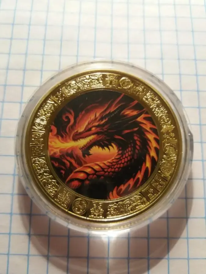 Памятна монета рік дракона 2024