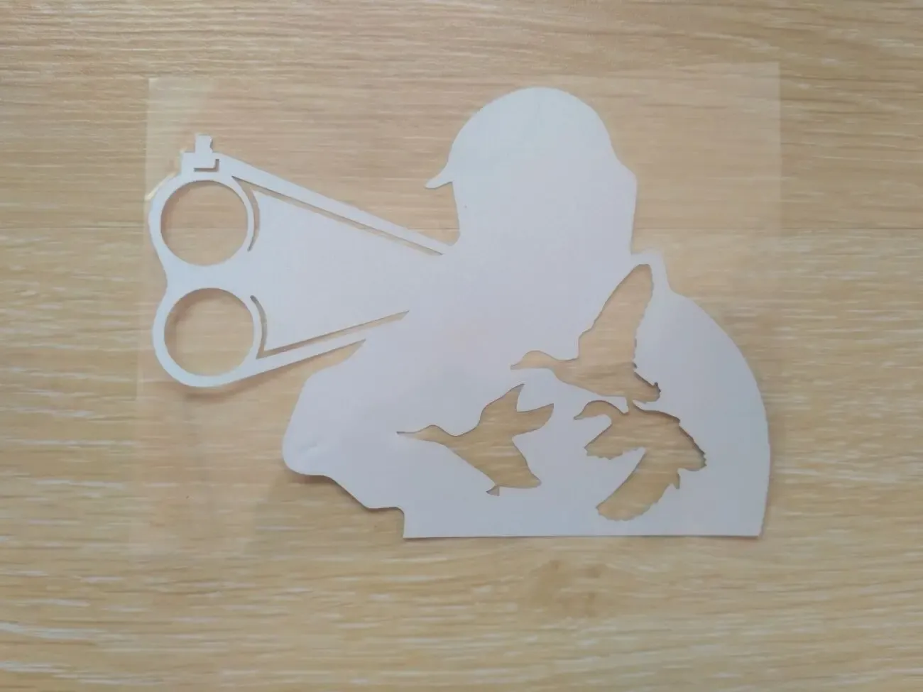 Наклейка на авто, мото Охотник Чёрная 7