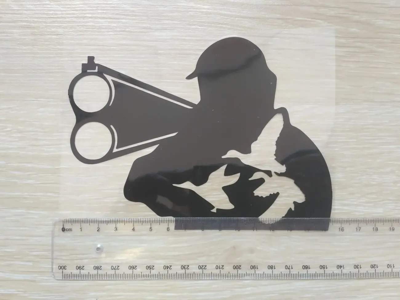 Наклейка на авто, мото Охотник Чёрная 4