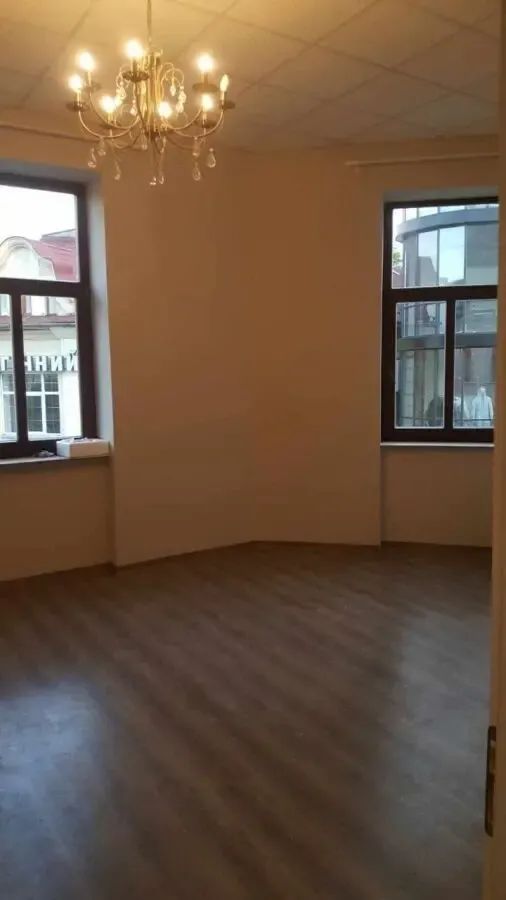 Оренда комерційного приміщення в місті Ужгород 2