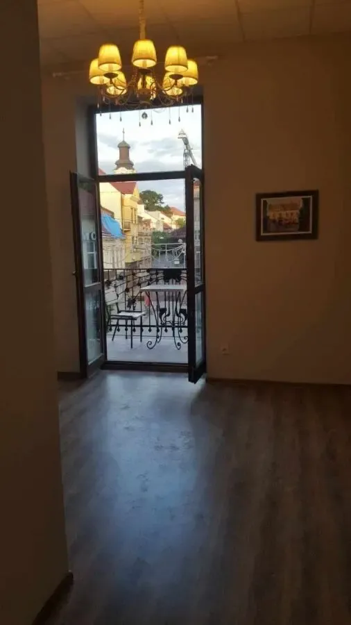 Оренда комерційного приміщення в місті Ужгород 5