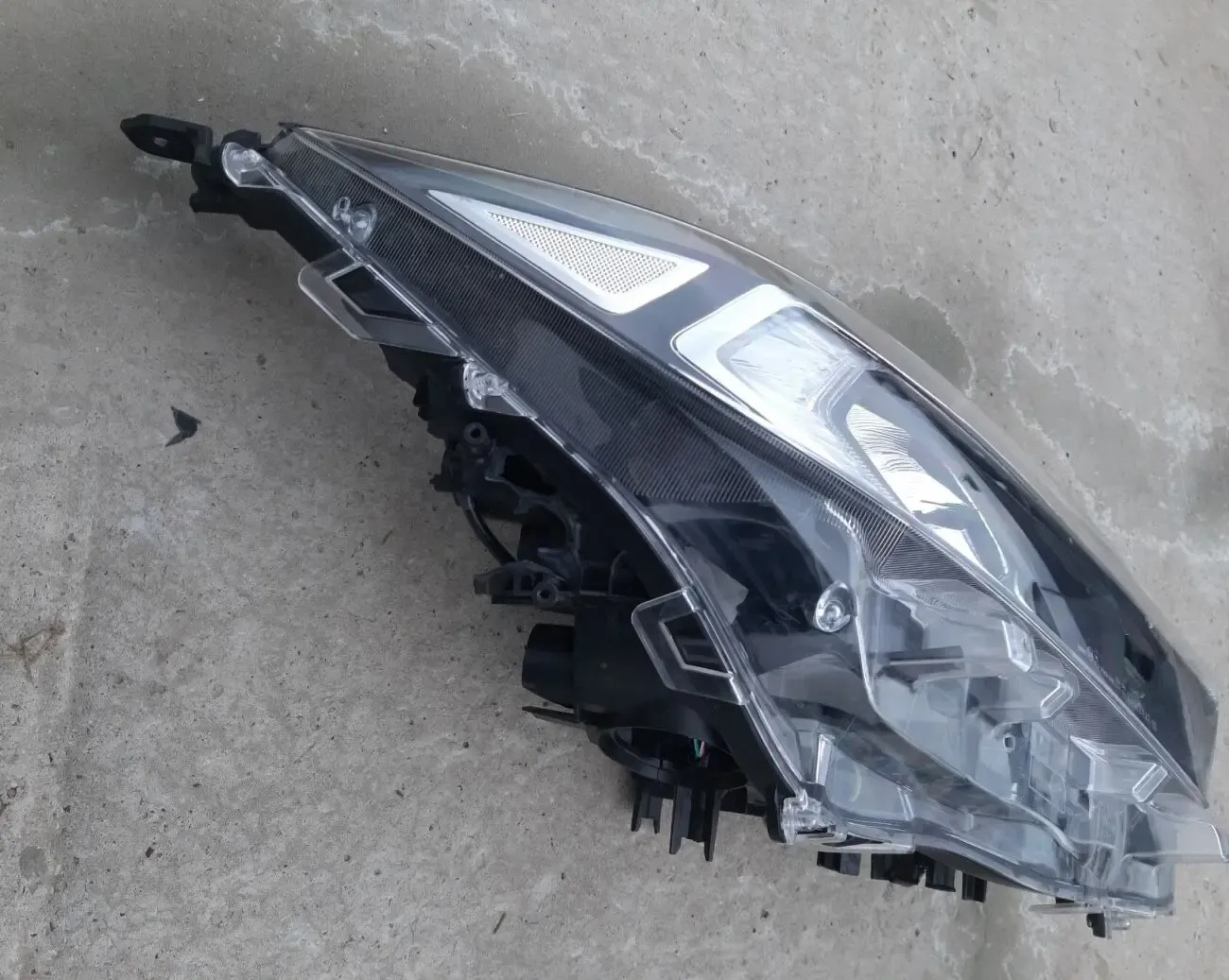 Toyota RAV4 Фара 8114542842 5