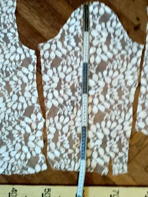 Ткань Кружевной гипюр бело- кремового цвета на тюле Для рукоделия 5