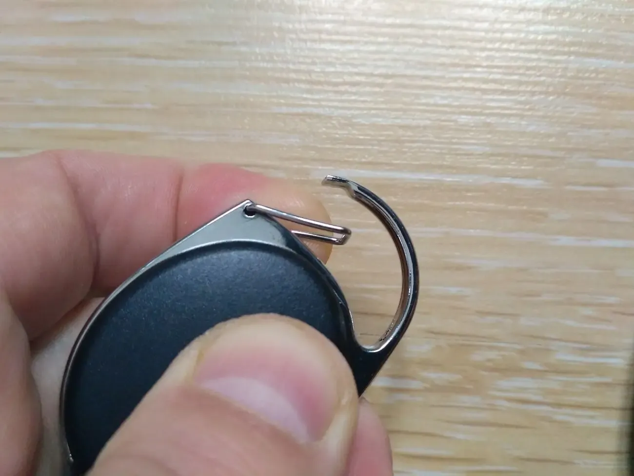 Брелок выдвижной для рыбака или охотника 4