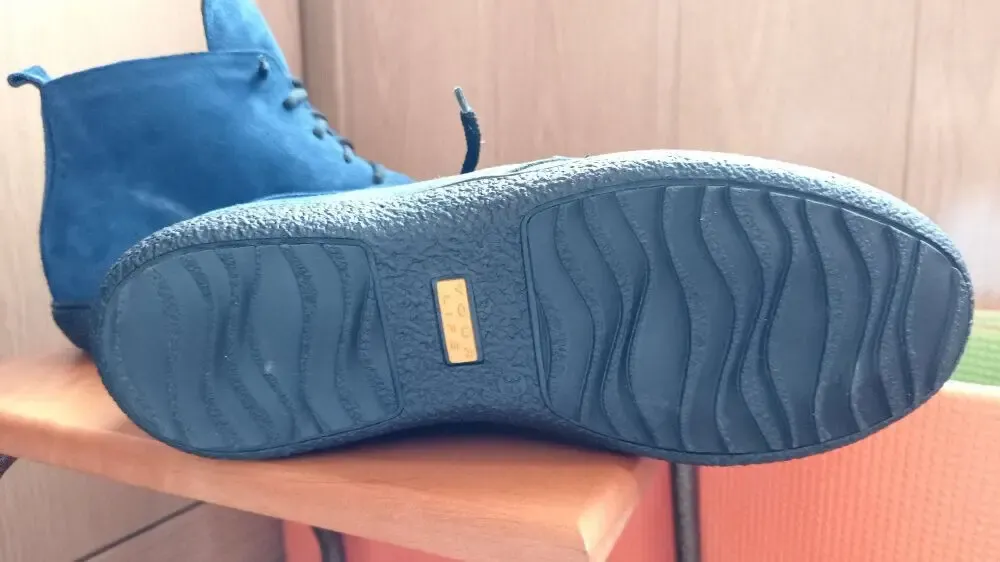 Ботинки еврозима замша ортопедические стельки р. 38,5-39 новые 4