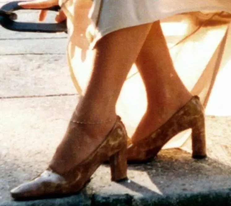 Туфли Pollini Италия, лакированная кожа, р. 39