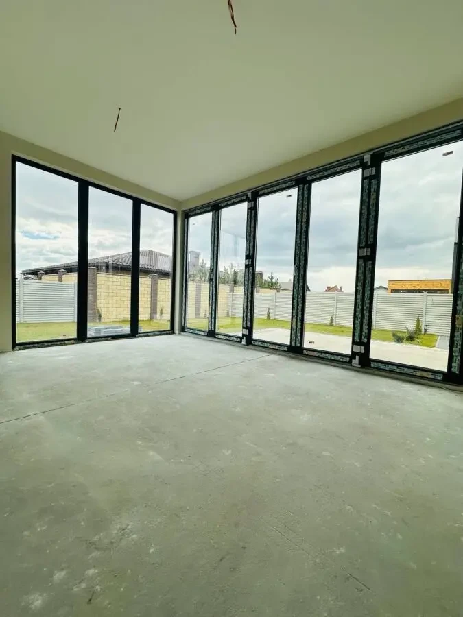 Продаж 2-поверхового енергоефективного будинку у Новоолександрівці 5