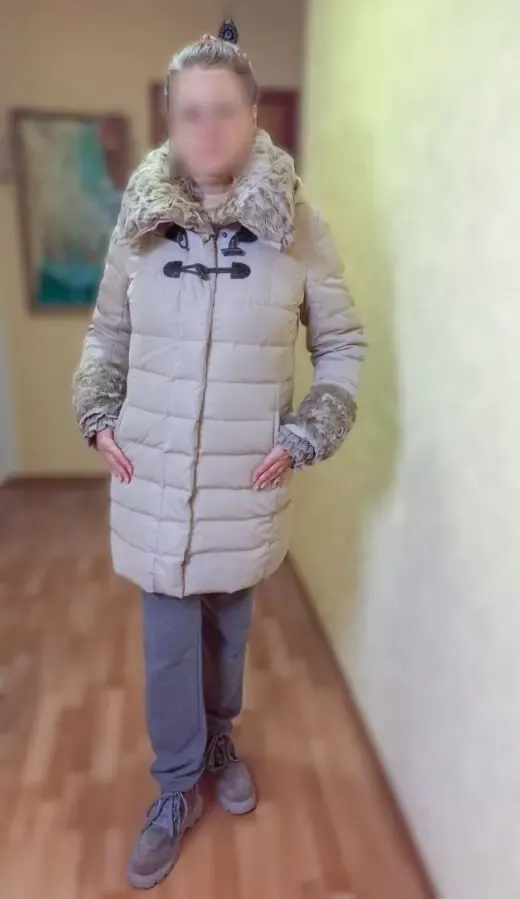 Пуховик пух/перо MIRAGE-MV середня довжина 50-52р з натур хутром