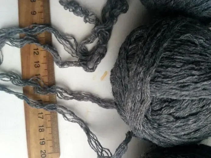 Пряжа нитки красивый серый цвет вес 270 грамм 5