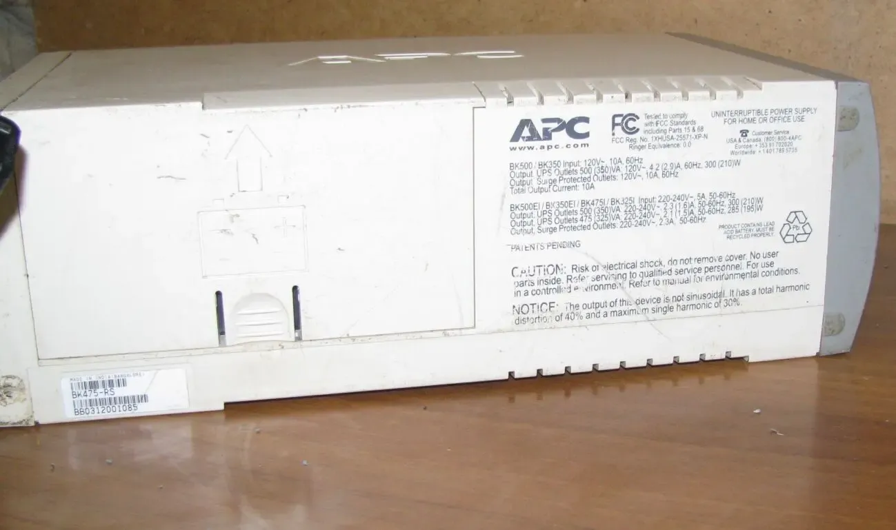 Источник бесперебойного питания APC Back-UPS CS 475, с АКБ, рабочий. 5